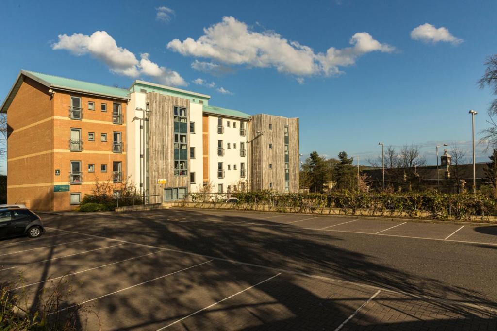 West Park Summer Campus Данди Экстерьер фото